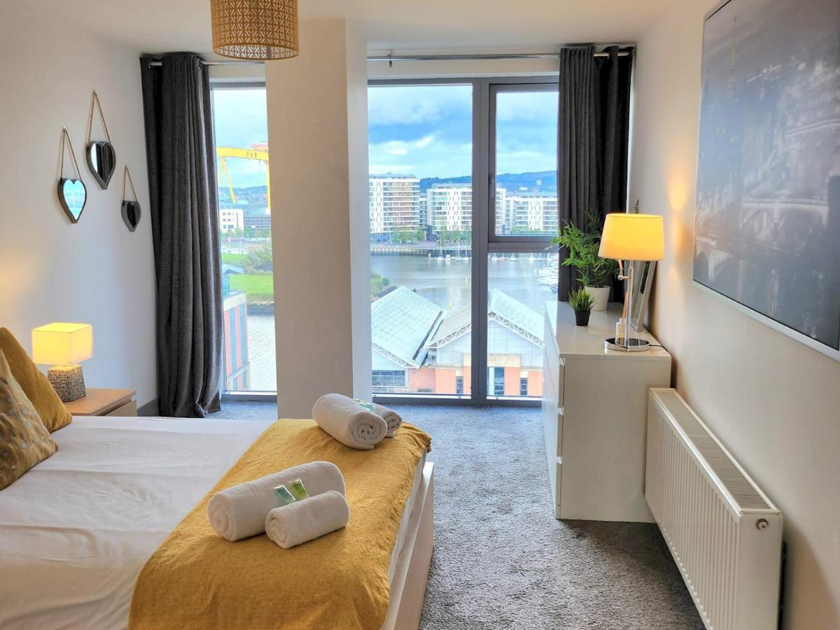 Pass The Keys Stunning Penthouse With Balcony Sunset Views Apartment Белфаст Екстериор снимка